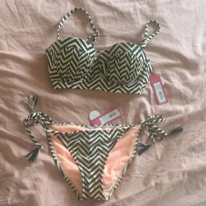 Xhilaration-Black and Off-White Bikini